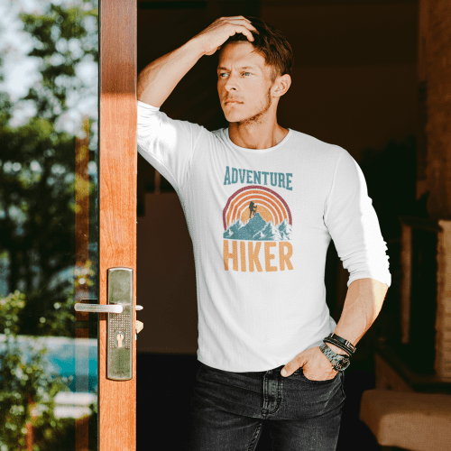 Adventure Hiker Men Longsleeve White Model